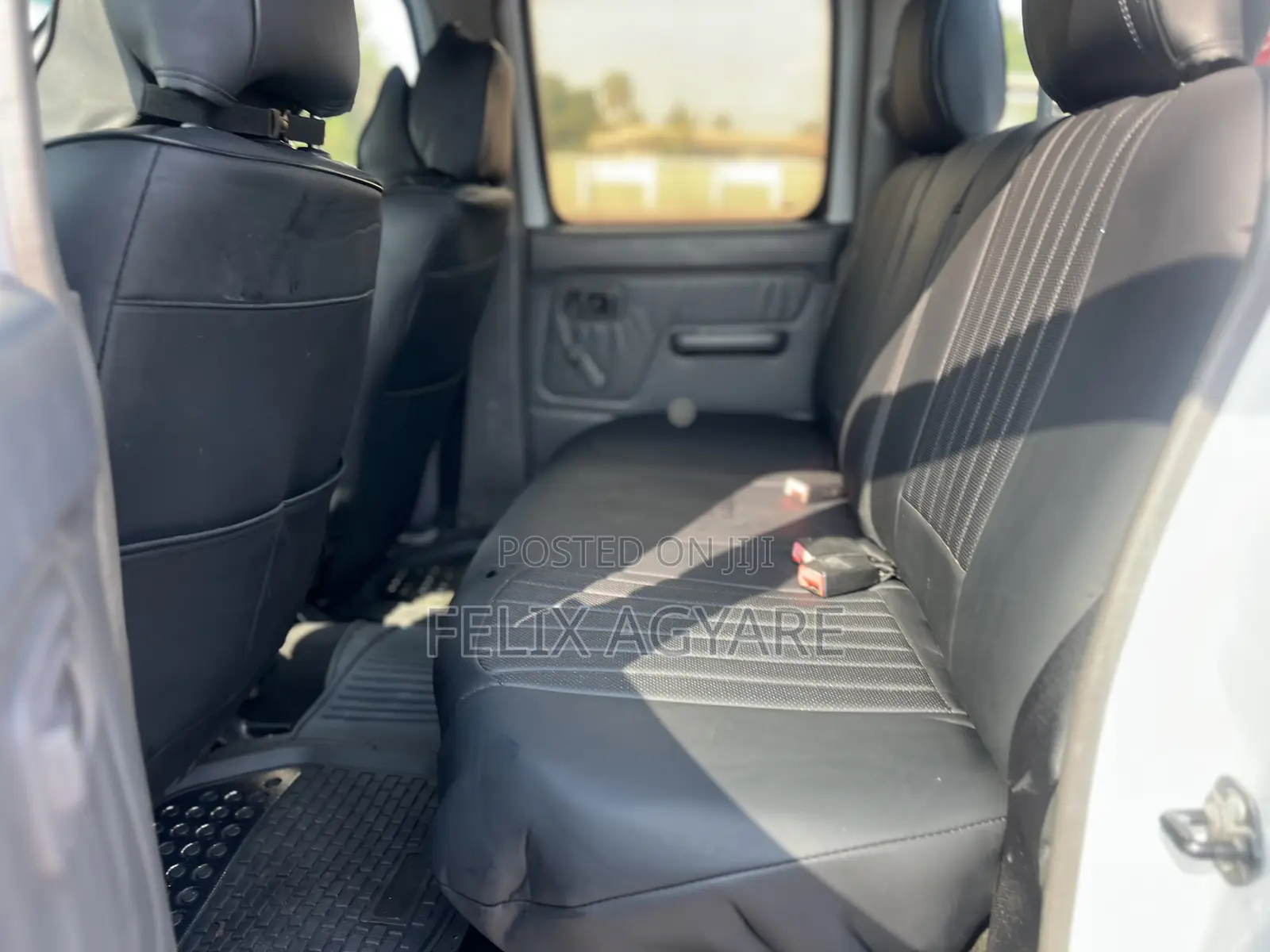 Nissan Hardbody 2019 White