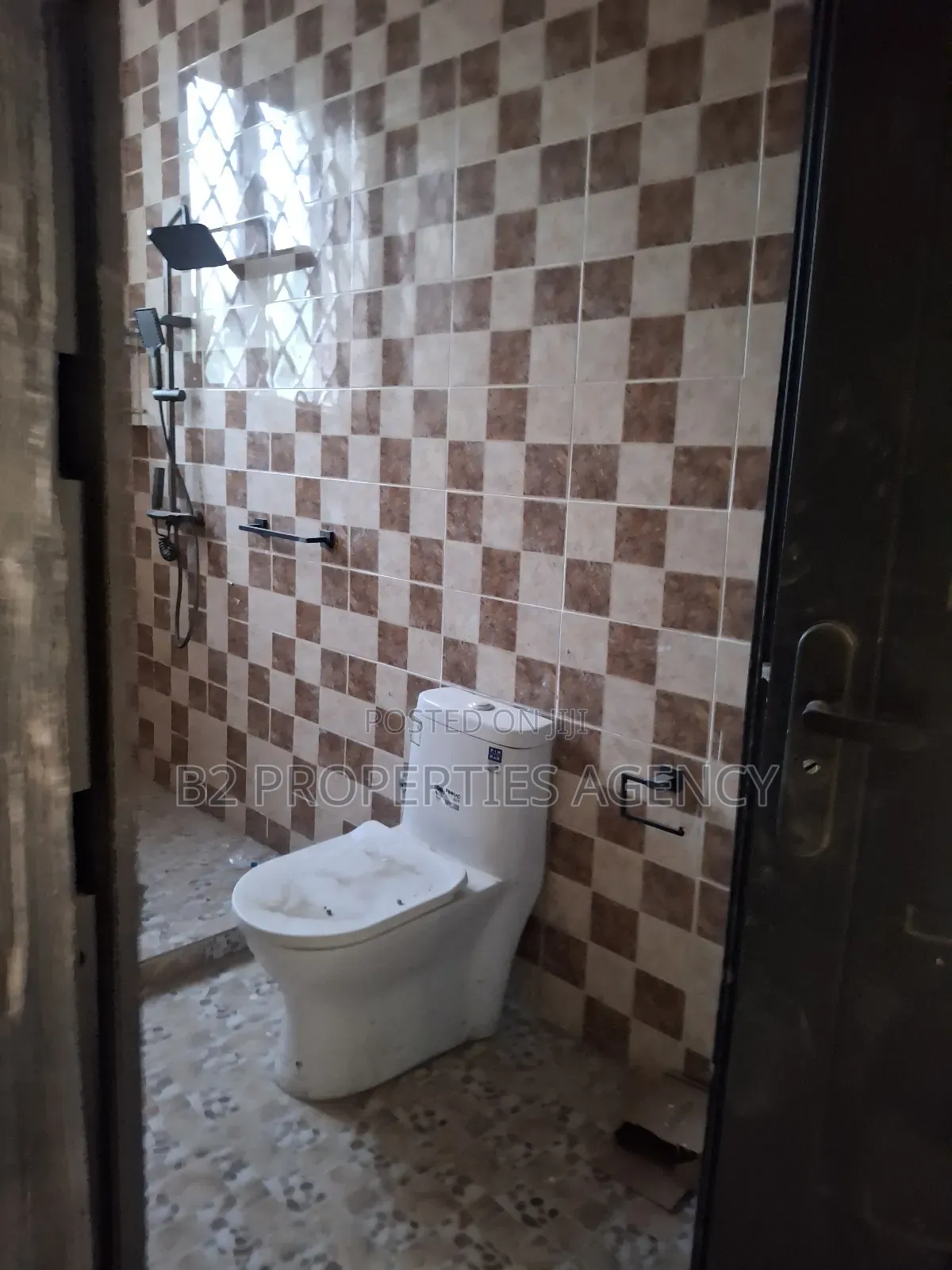 Furnished 2bdrm Apartment in B2 Properties Agency, Kumasi Metropolitan