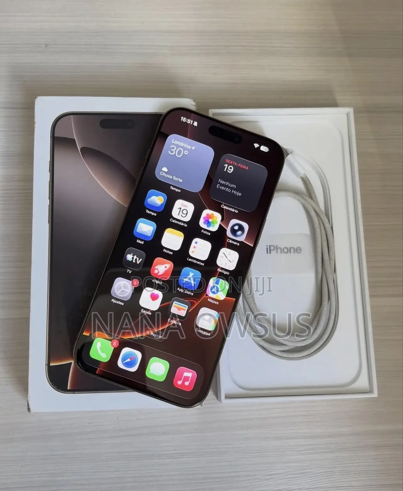 Apple iPhone 16 Pro 256 GB Gold