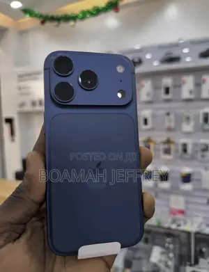 New Apple iPhone 17 Pro 256 GB Blue