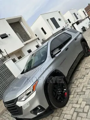 Chevrolet Traverse Premier AWD 2019 Gray