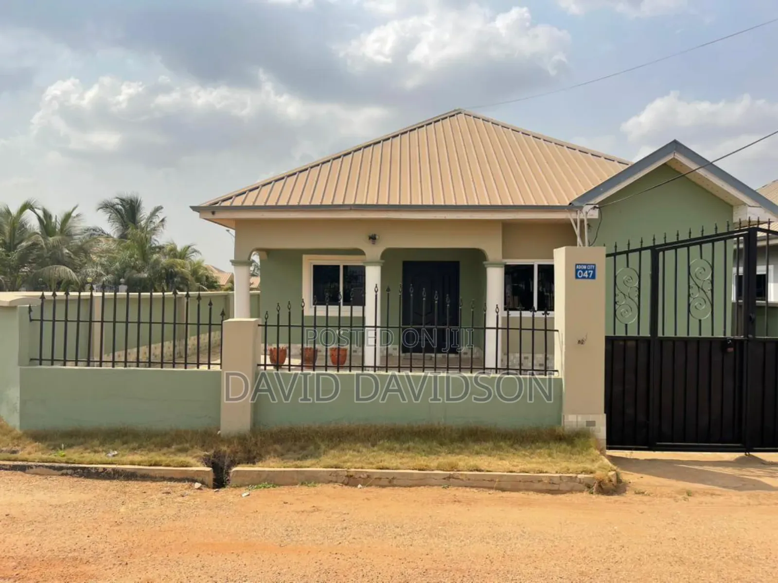 2bdrm House in 2 Bedroom House, Tema Metropolitan for sale