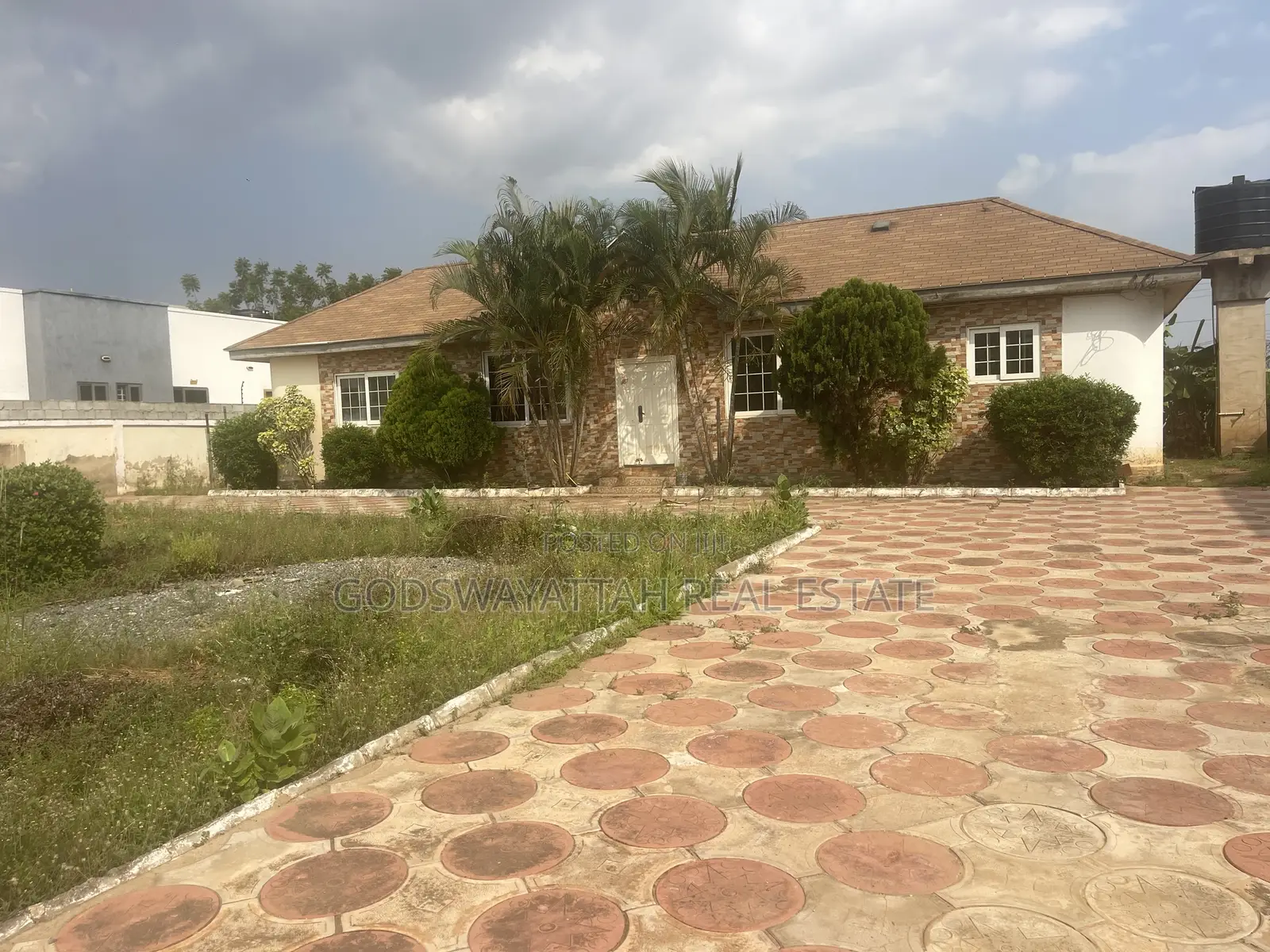 2bdrm House in East Legon, Adjiriganor for rent