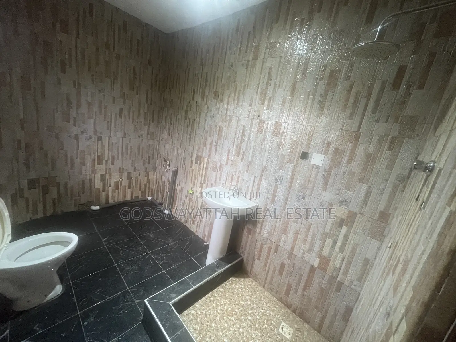 2bdrm House in East Legon, Adjiriganor for rent
