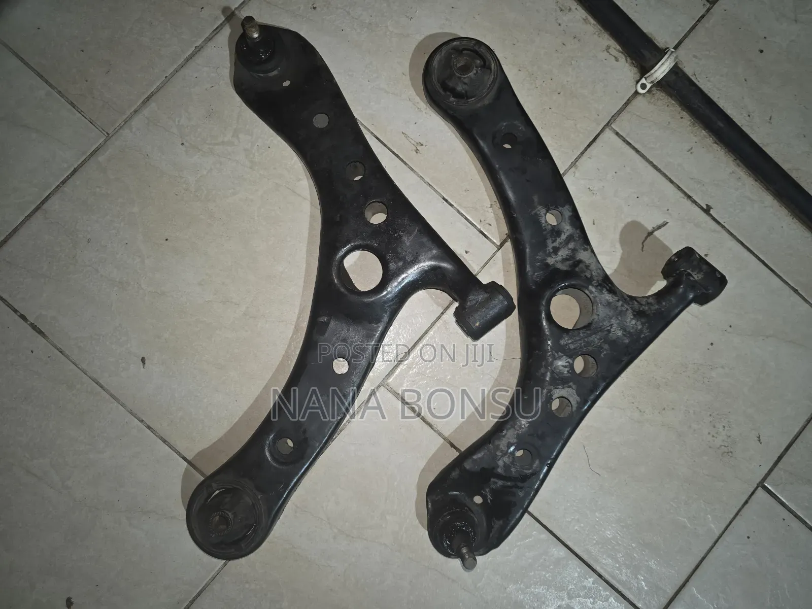 Toyota Voxy Lower Arm