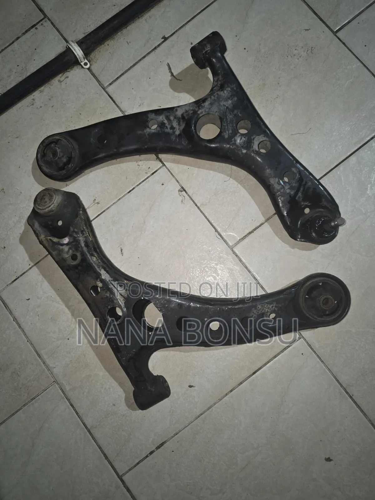 Toyota Voxy Lower Arm