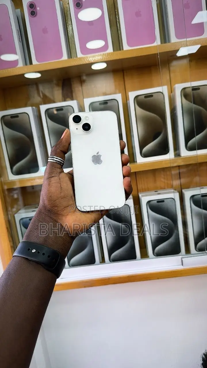 Apple iPhone 13 128 GB White