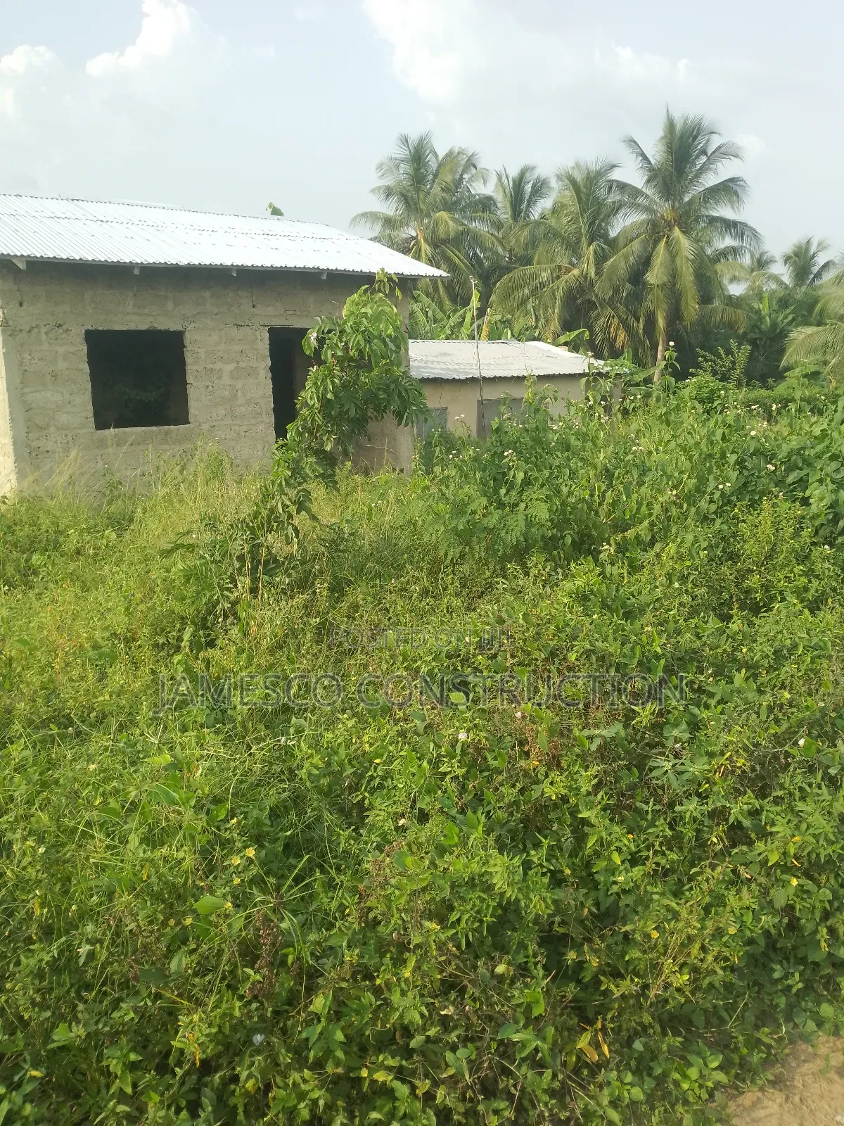 Building Plot With Single Room Self Contained