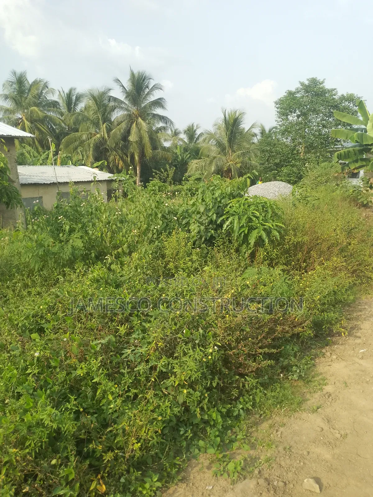 Building Plot With Single Room Self Contained