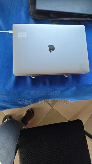 Laptop Apple MacBook Pro 2019 32GB Intel Core i7 SSD 512GB