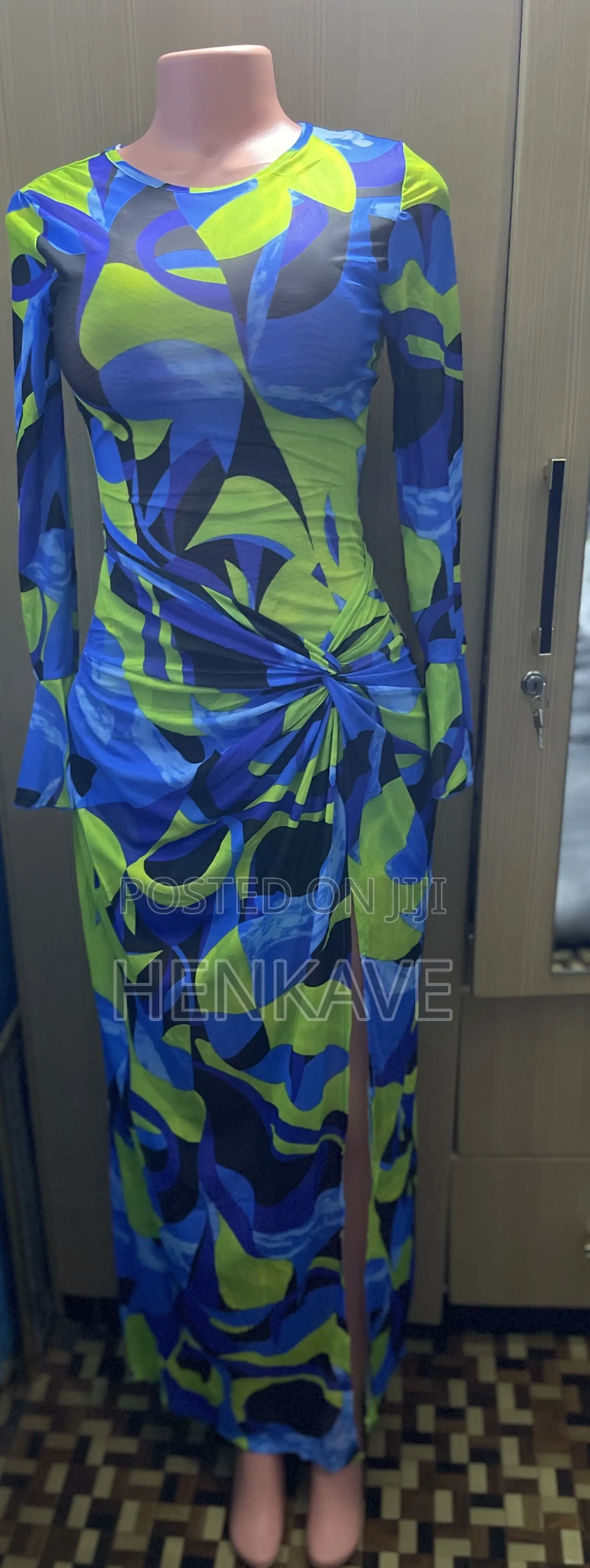 Ladies Fitting Straight Dresses Available