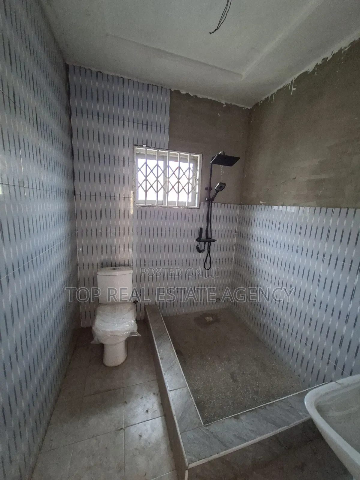 2bdrm Apartment in Pillar 2, Dome for rent
