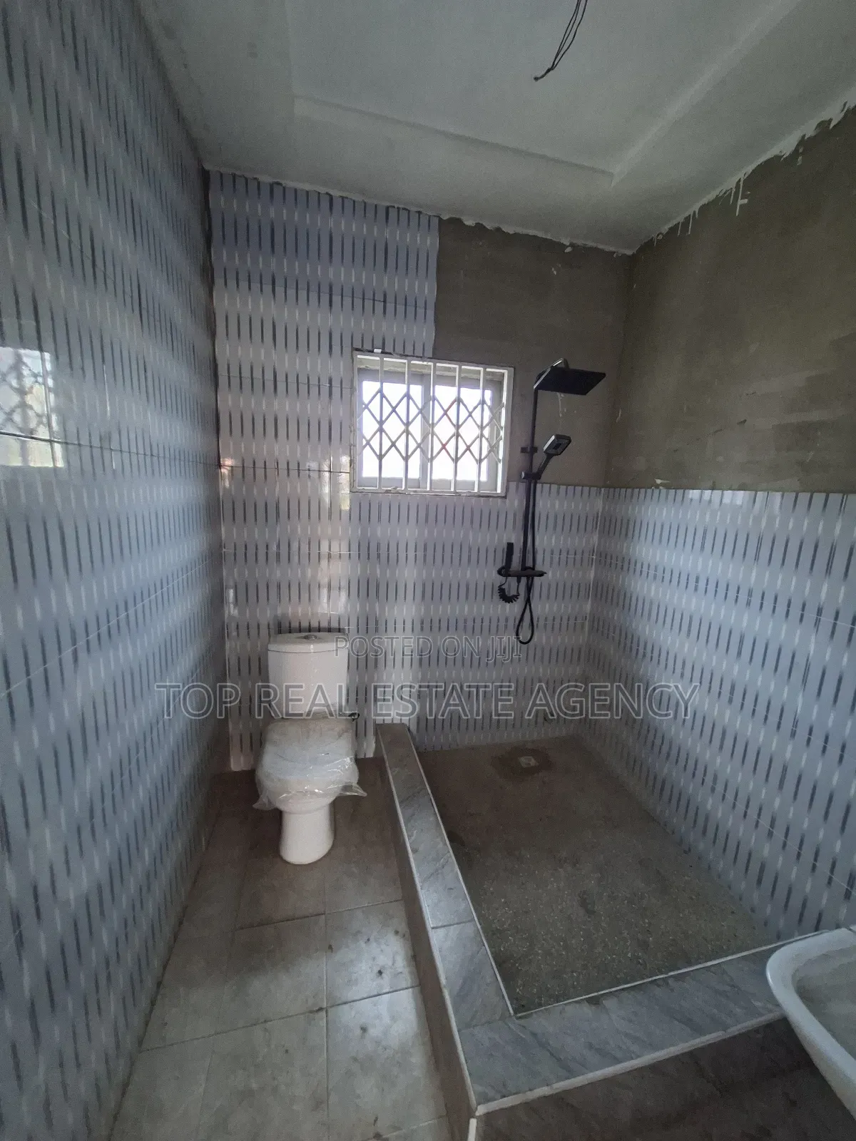 2bdrm Apartment in Pillar 2, Dome for rent