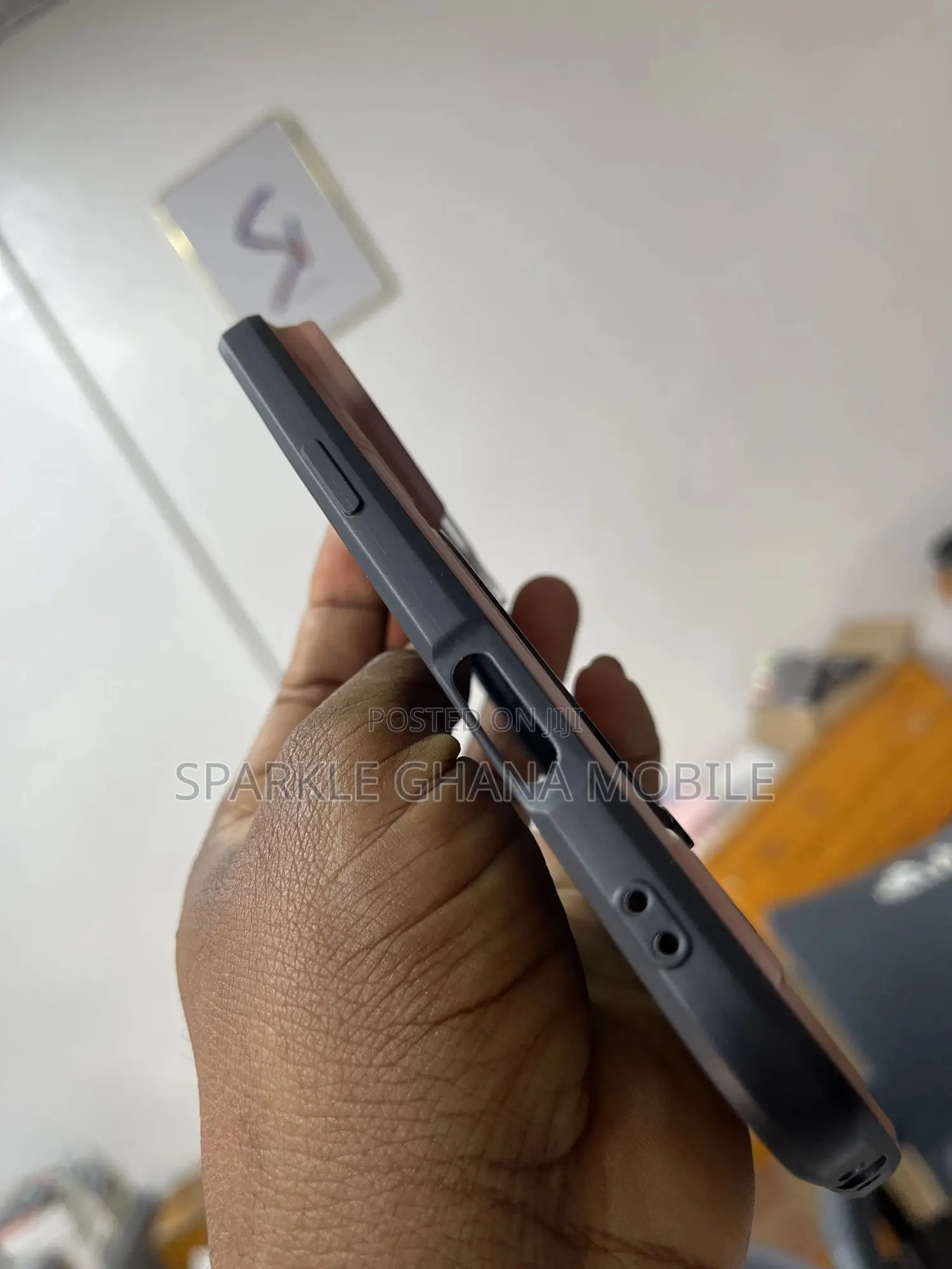 iPhone 17 Air Protective Case (Rose Gold)
