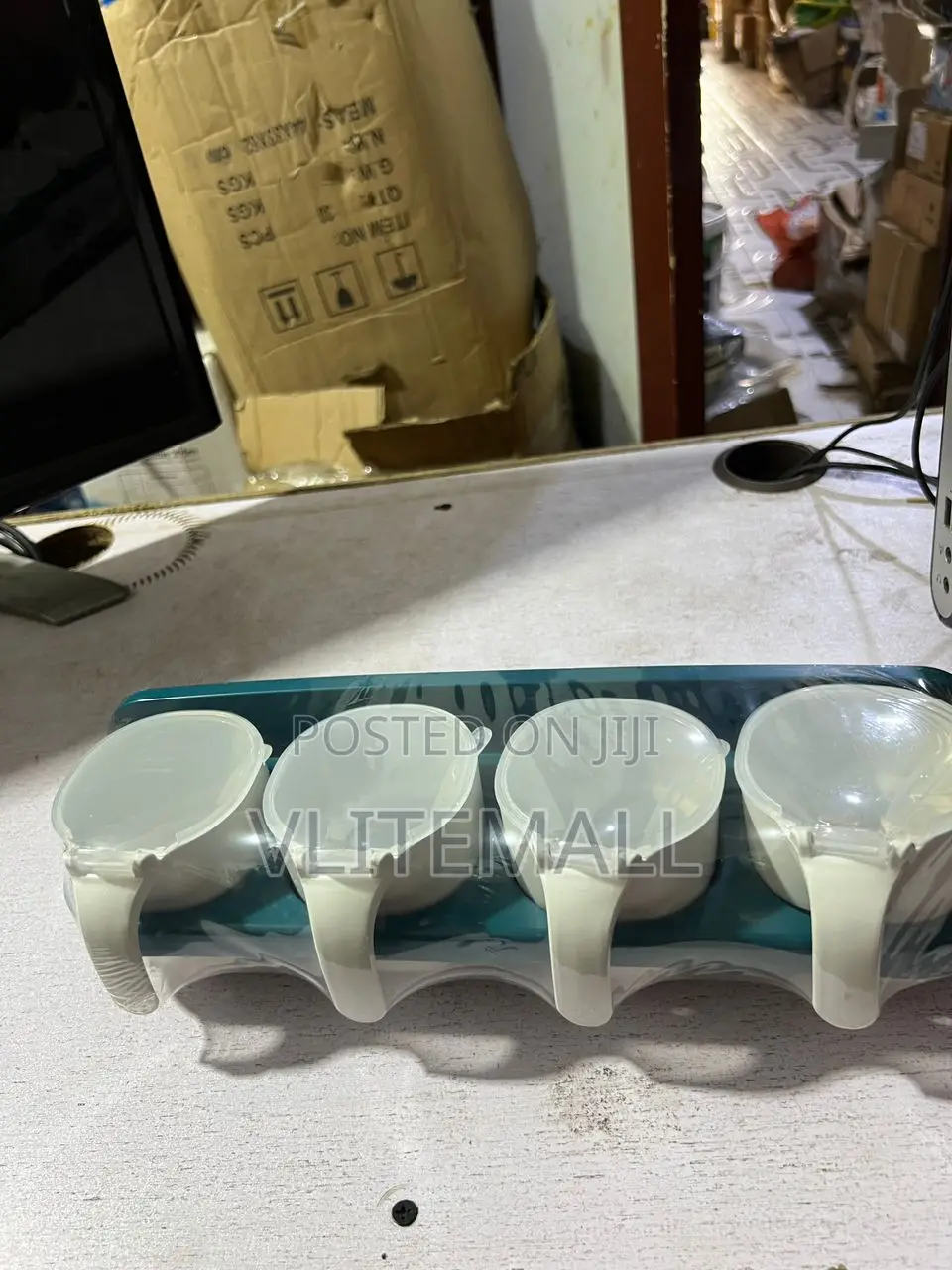Fashion Condiment Box for Storage