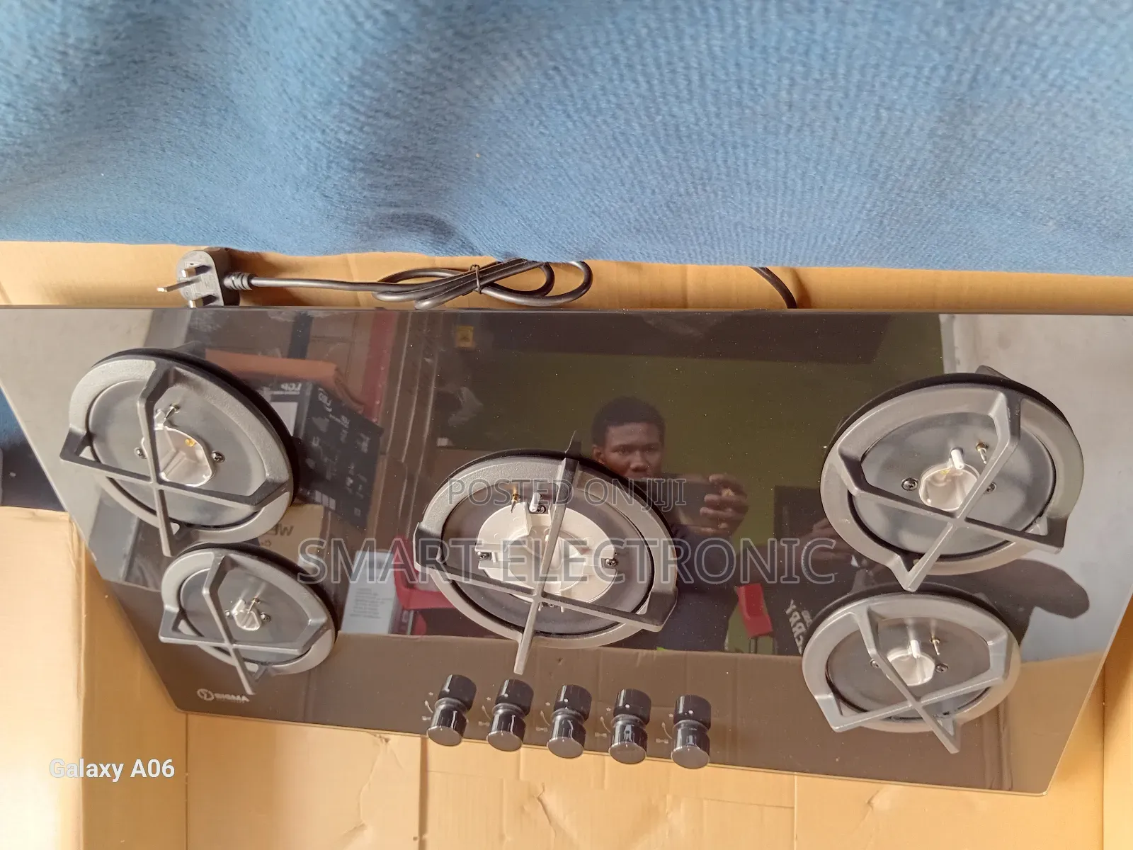 Sigma Compact Built-in Gas Hob – Space-Saving Design