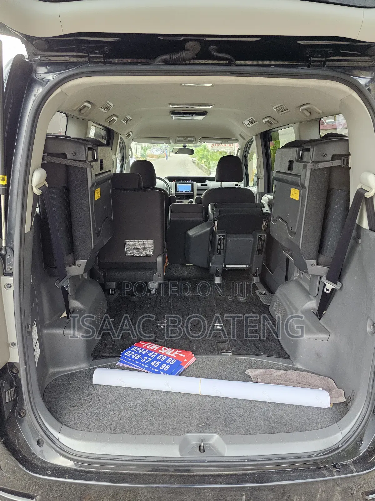 Toyota Voxy 2012 Black