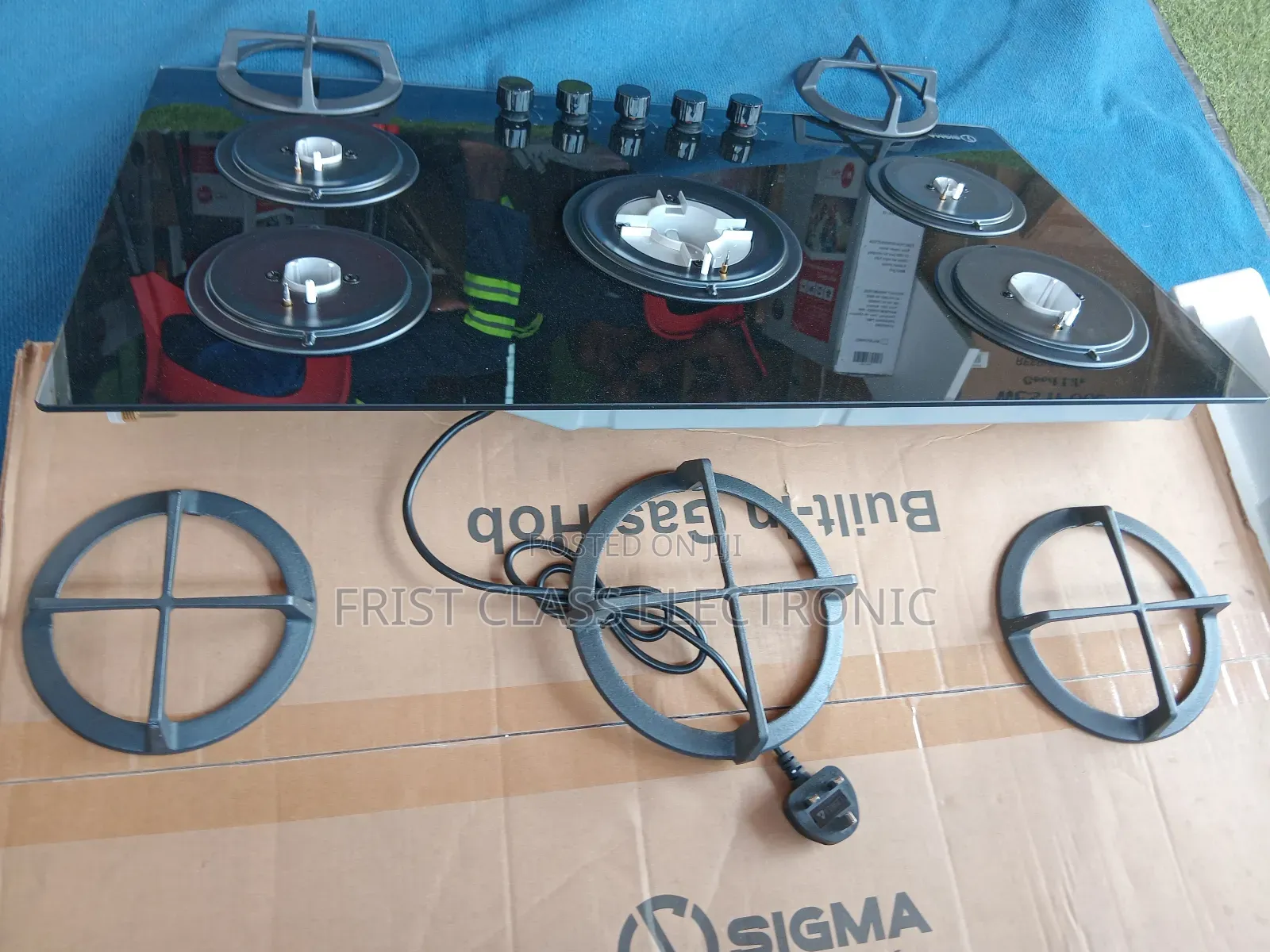 Sigma Built-in Gas Hob With Smooth Glass/Steel Surface