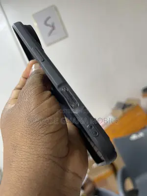 iPhone 17 Air Protective Case (Black)