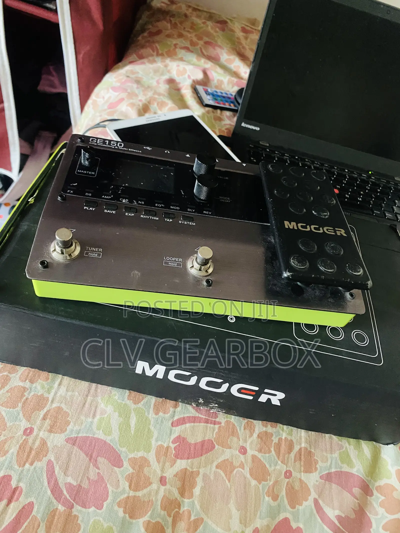 Guitar Effect Mooer Ge150 and Power Adapters