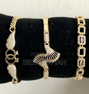 Classy Bracelets for Her