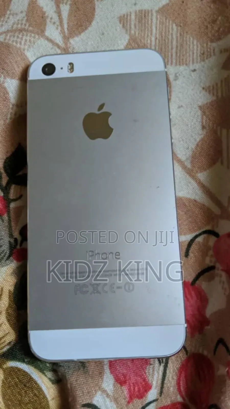 Apple iPhone 5s 16 GB Silver