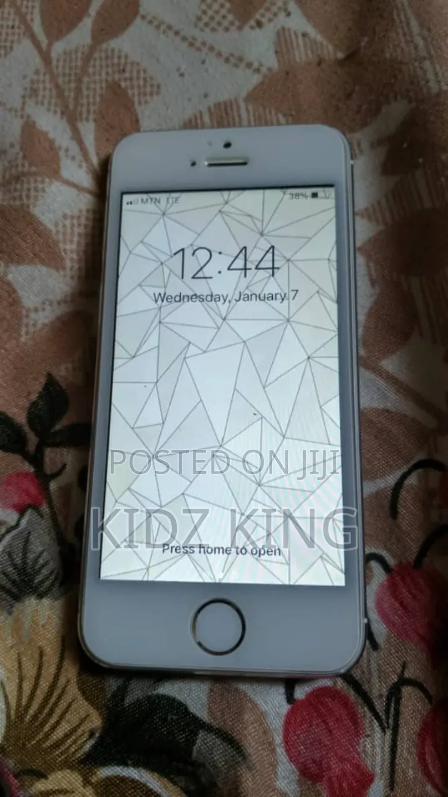 Apple iPhone 5s 16 GB Silver