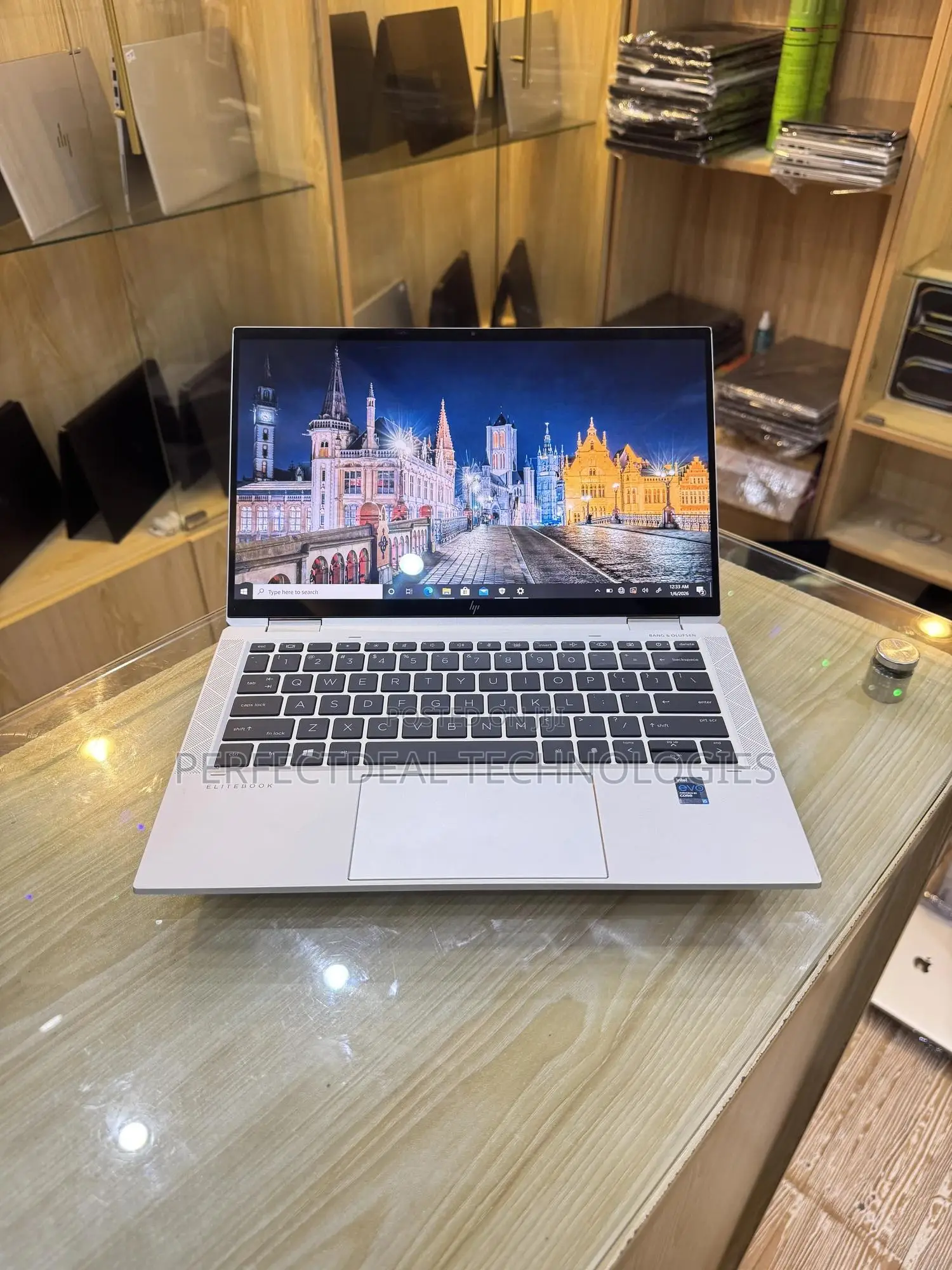 New Laptop HP EliteBook x360 1030 G8 16GB Intel Core i5 SSD 512GB