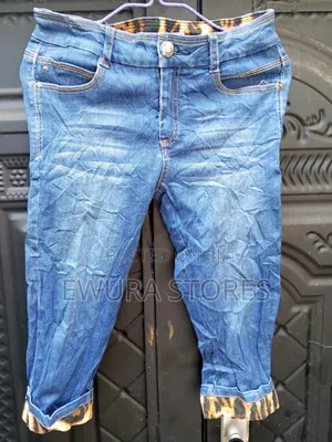 Blue Jeans With Brown Knee