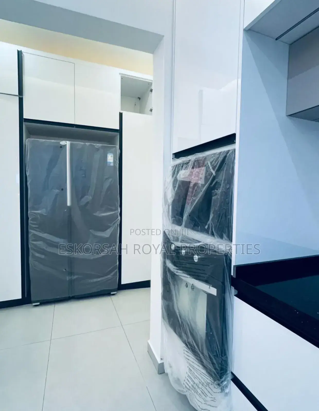 4bdrm House in East Legon, Adjiriganor for sale