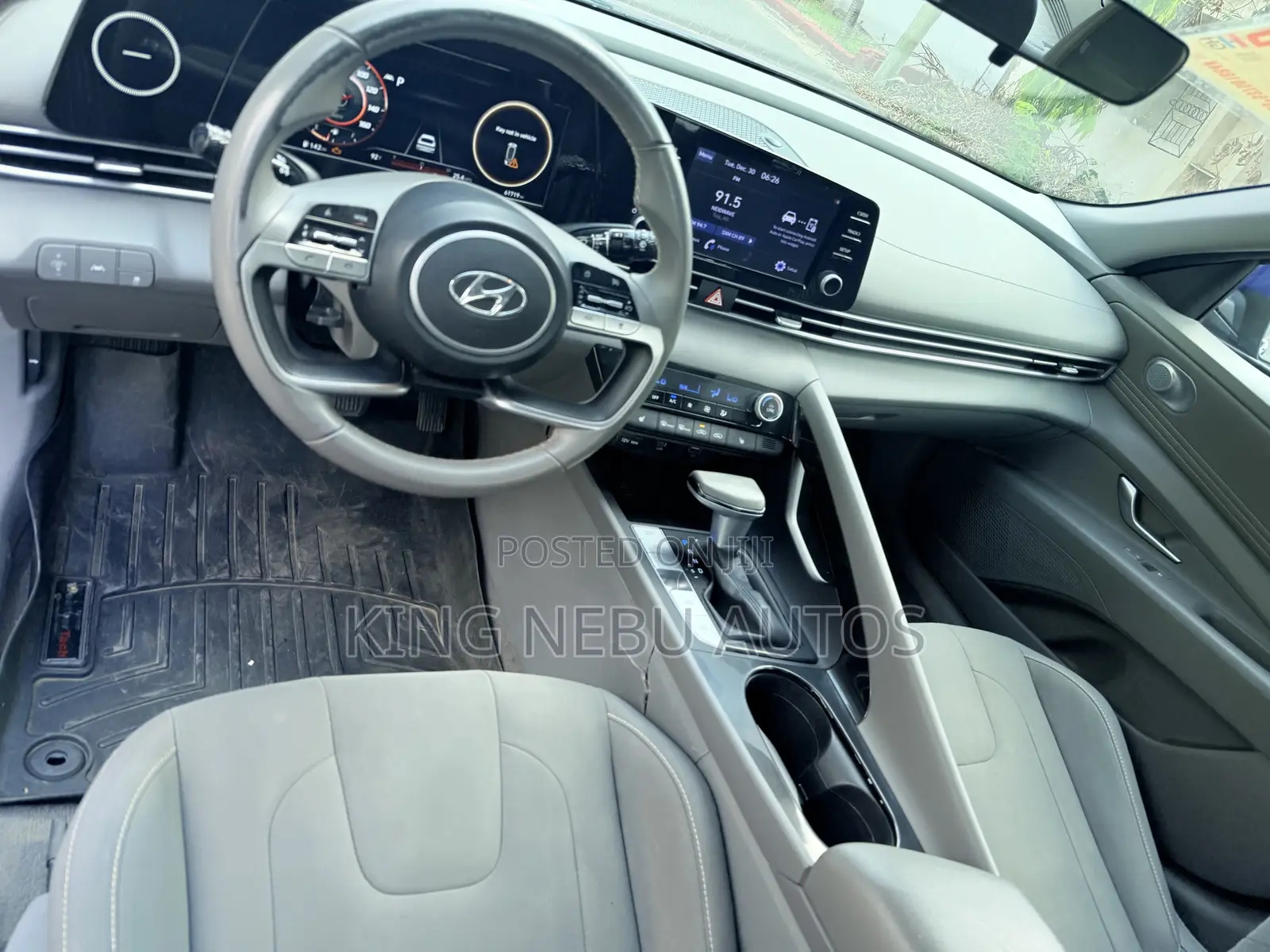 Hyundai Elantra Limited 2022 Blue
