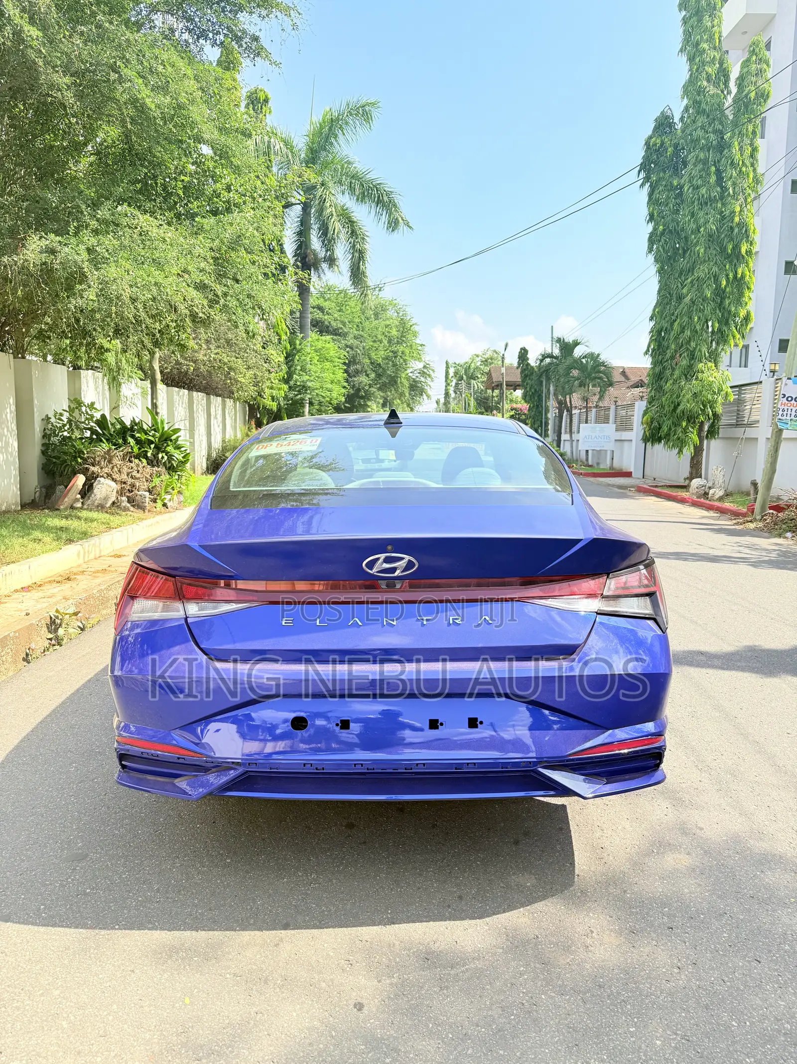 Hyundai Elantra Limited 2022 Blue