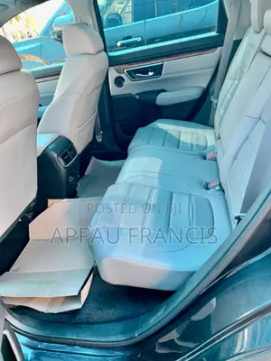 Honda CR-V 2019 Gray