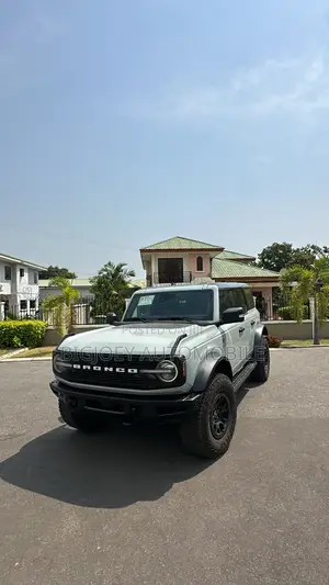 Ford Bronco 2.7 AWD 5 doors 2023 Gray