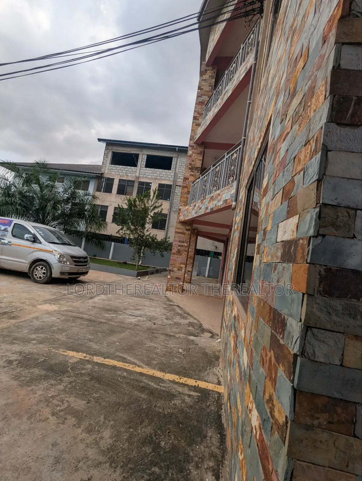 Furnished 2bdrm Apartment in Pokuase for rent
