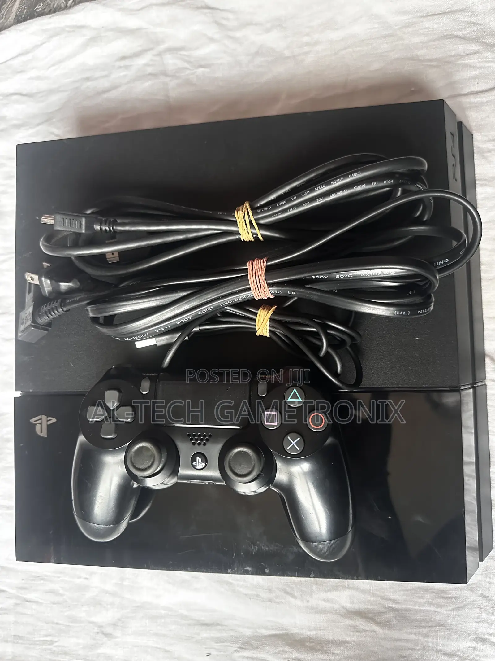 Pre-Owned Ps4 Standard Edition