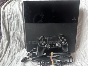 Pre-Owned Ps4 Standard Edition