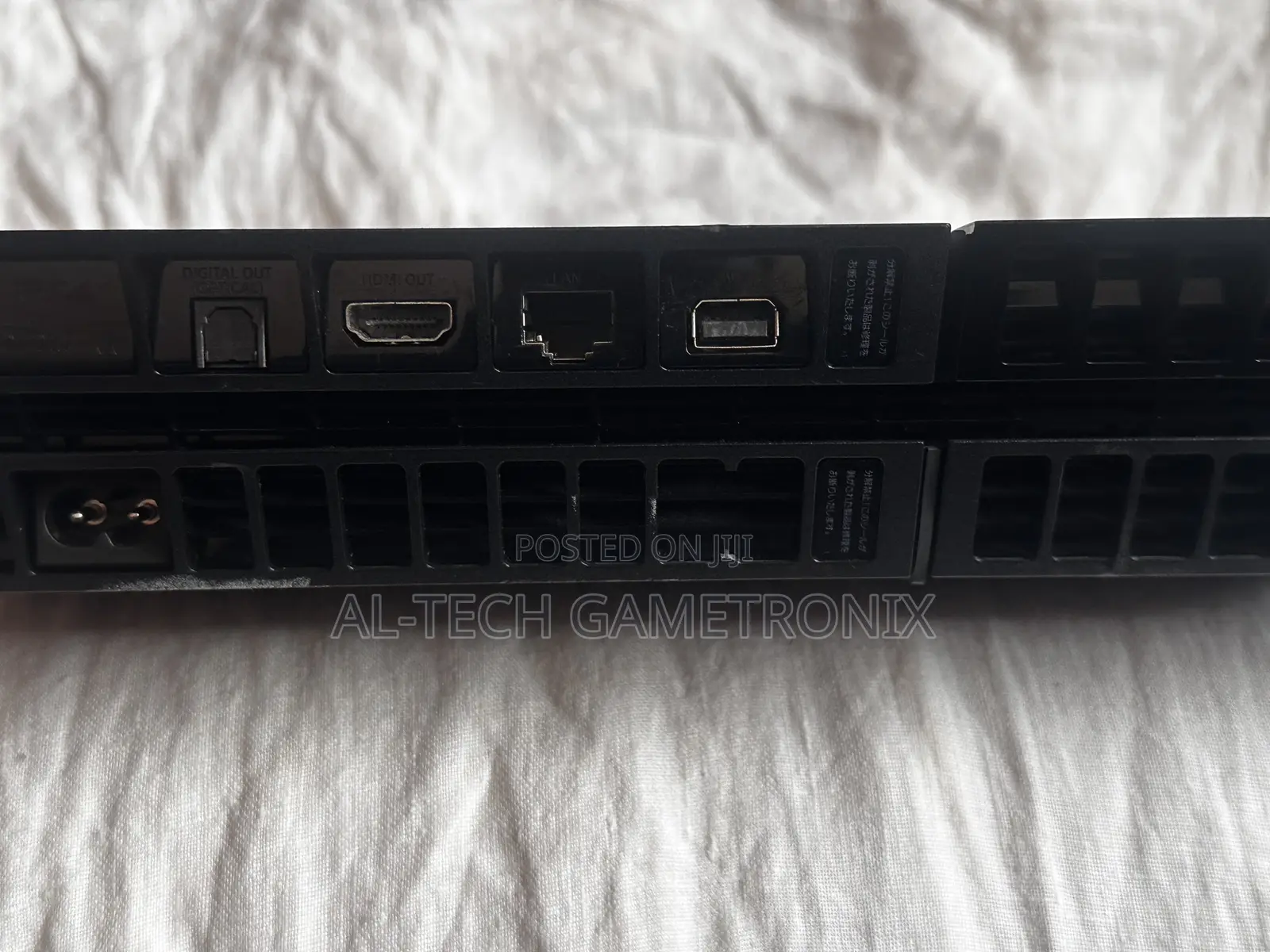 Pre-Owned Ps4 Standard Edition