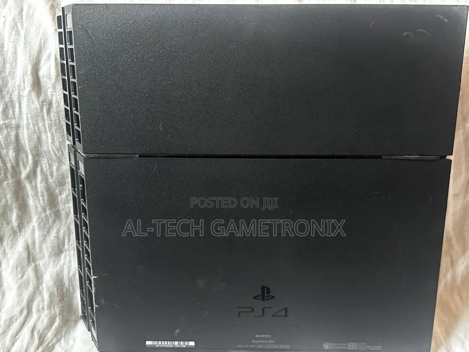 Pre-Owned Ps4 Standard Edition