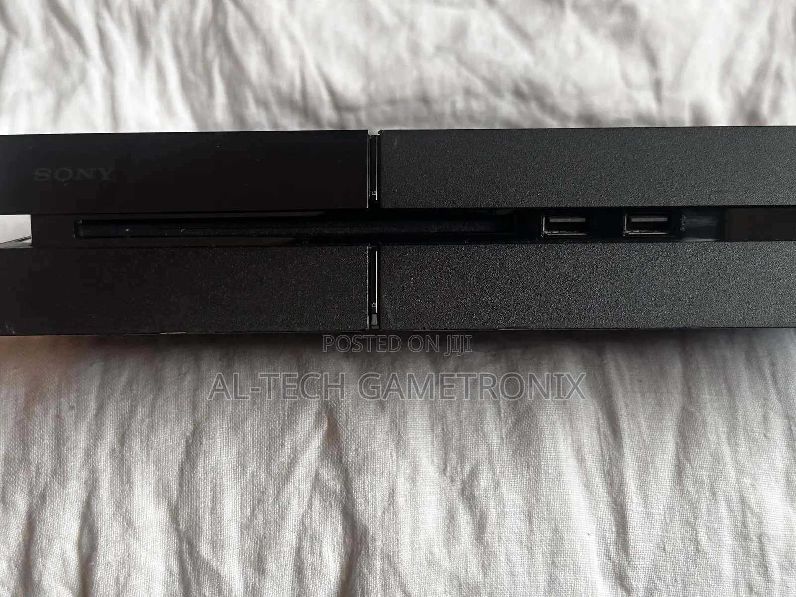 Pre-Owned Ps4 Standard Edition