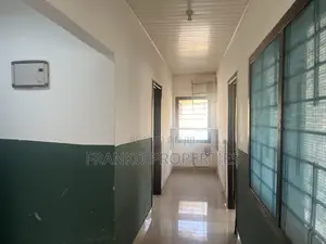 3bdrm House in Franko Properties, School Junction for rent