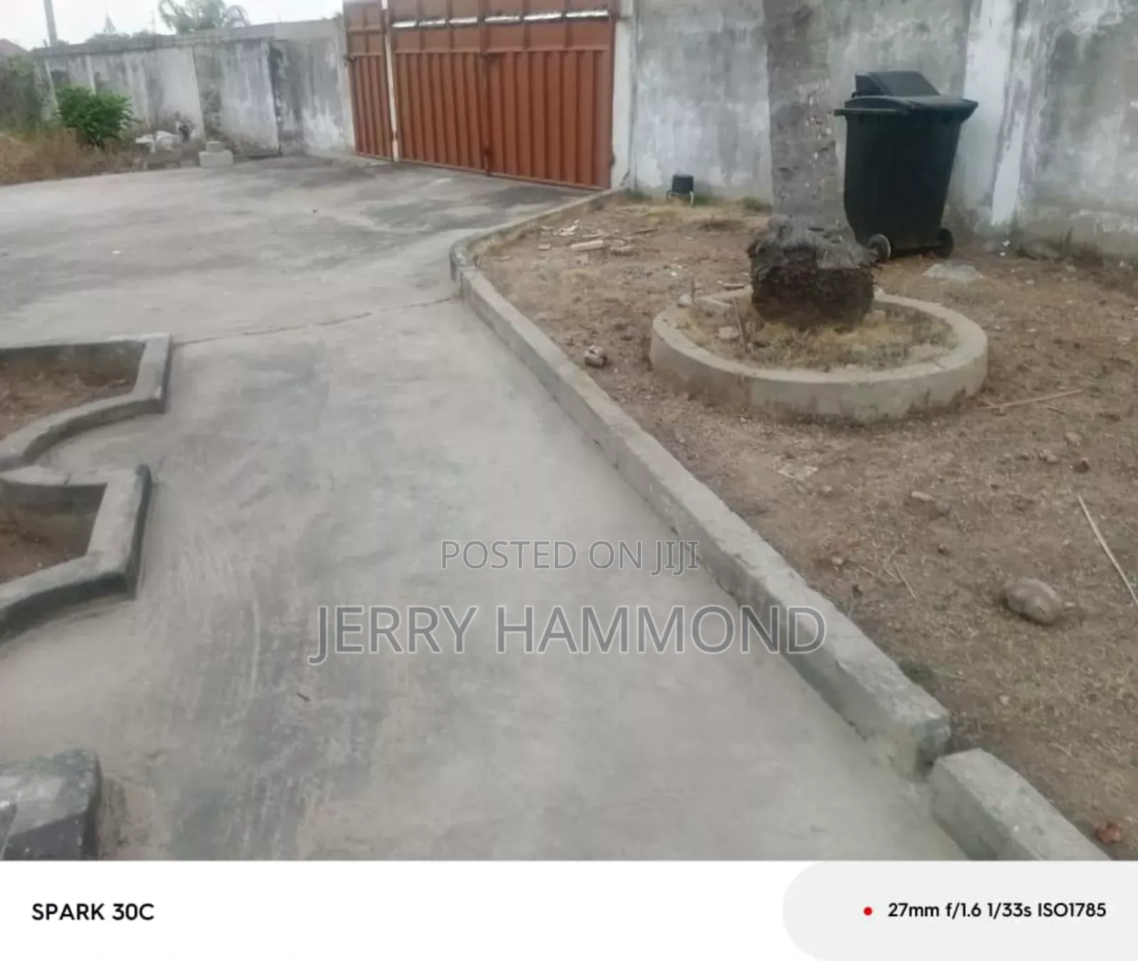 3bdrm Apartment in Teshie Lekman, New Town for rent