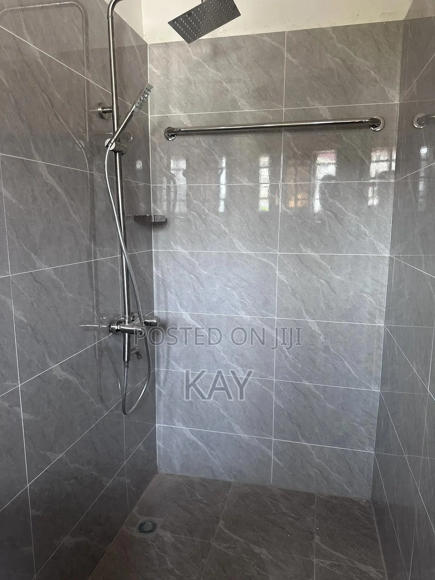 Furnished 2bdrm Apartment in Kay Properties, School Area for rent