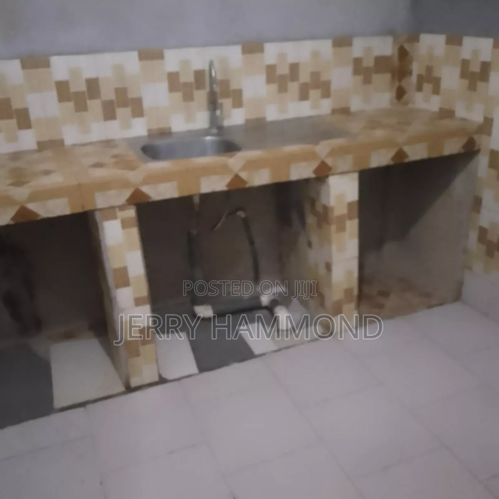 1bdrm Apartment in Teshie Malic Round, New Town for rent