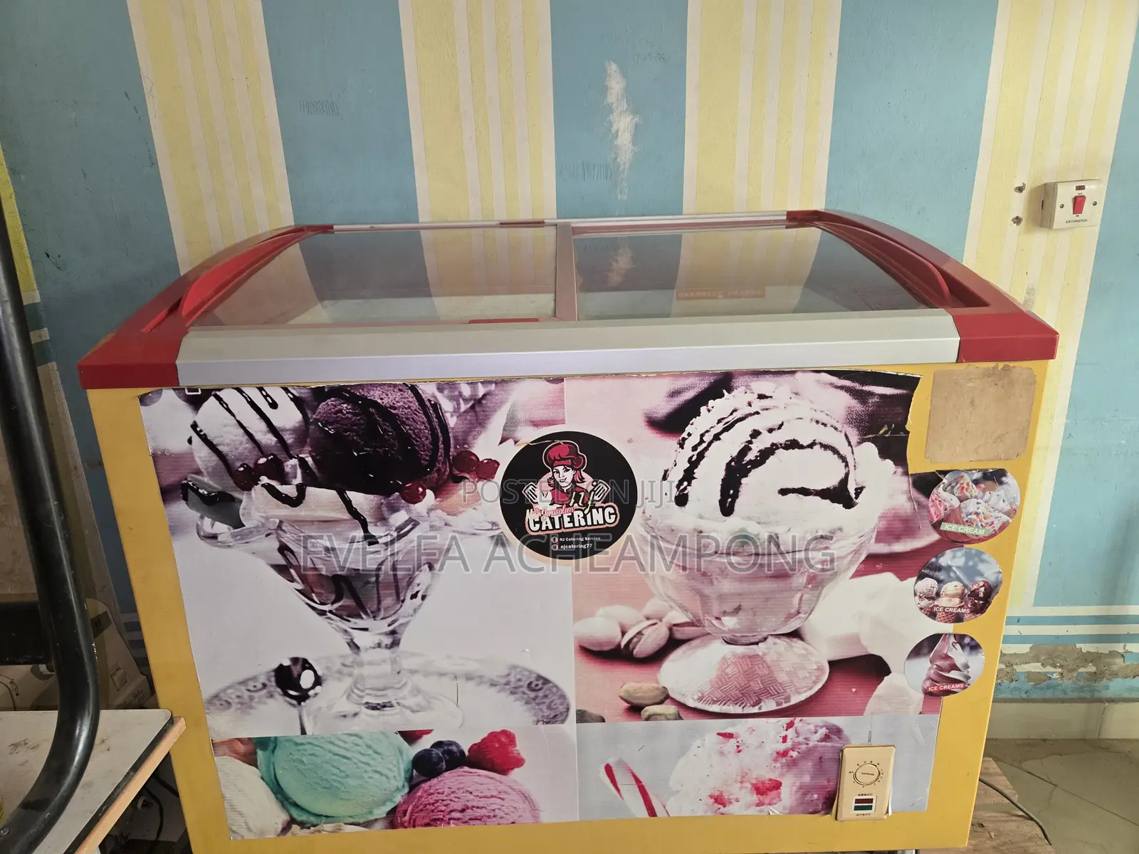 Icecream Fridge