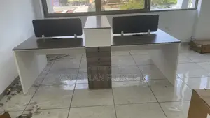 4 Seater Workstation