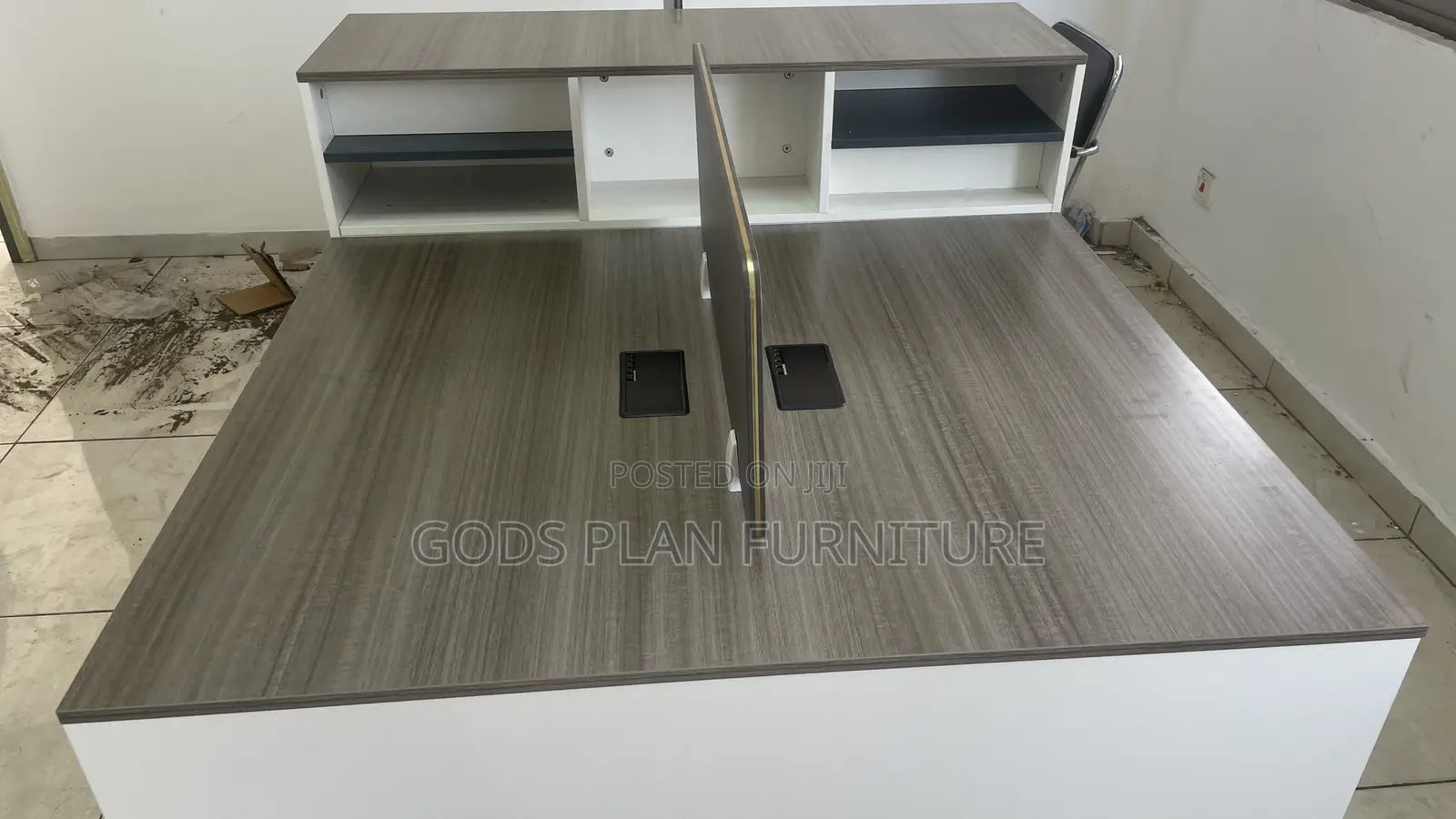 4 Seater Workstation
