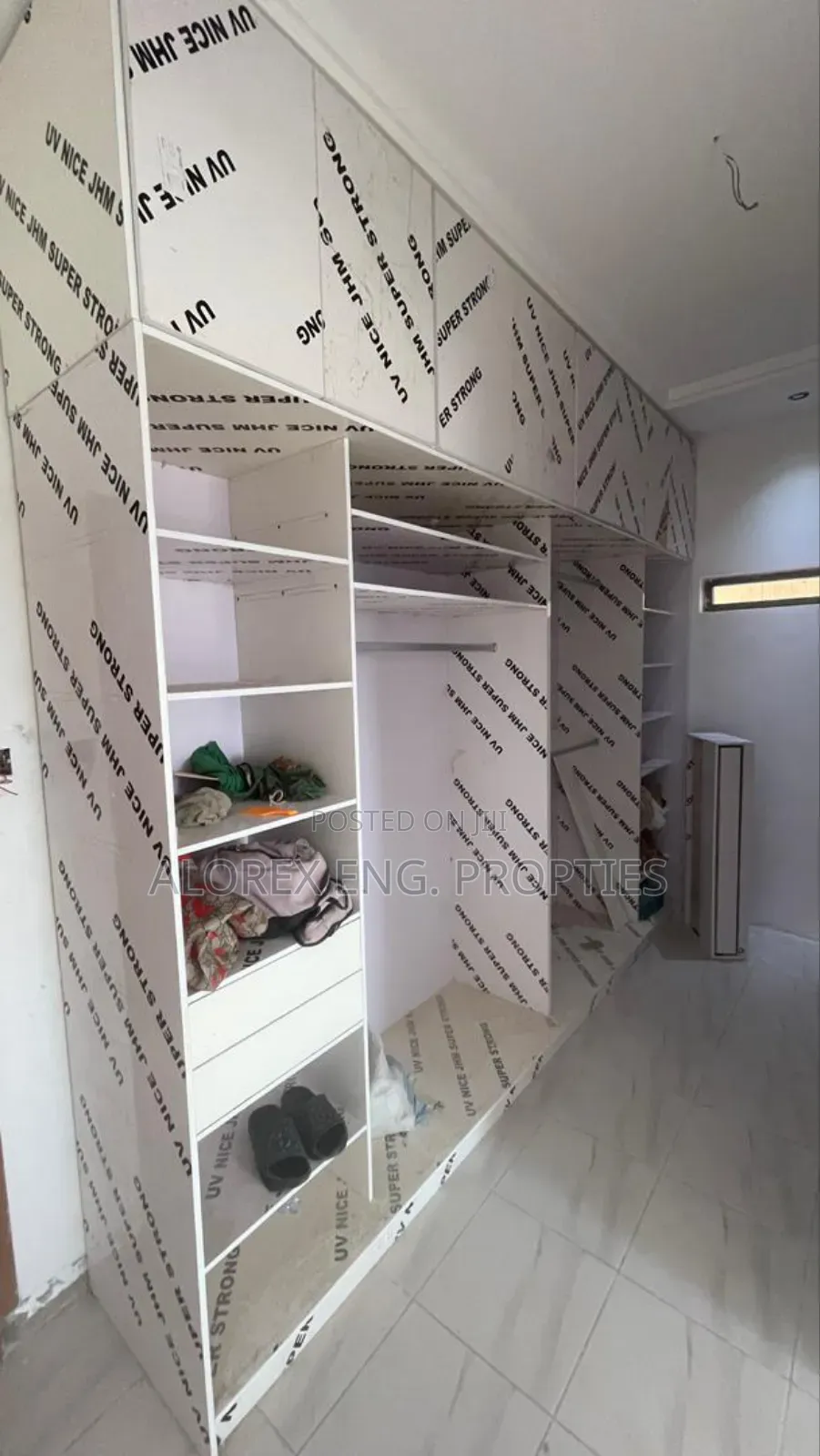 4bdrm House in Fafraha $320,000, Adenta for sale