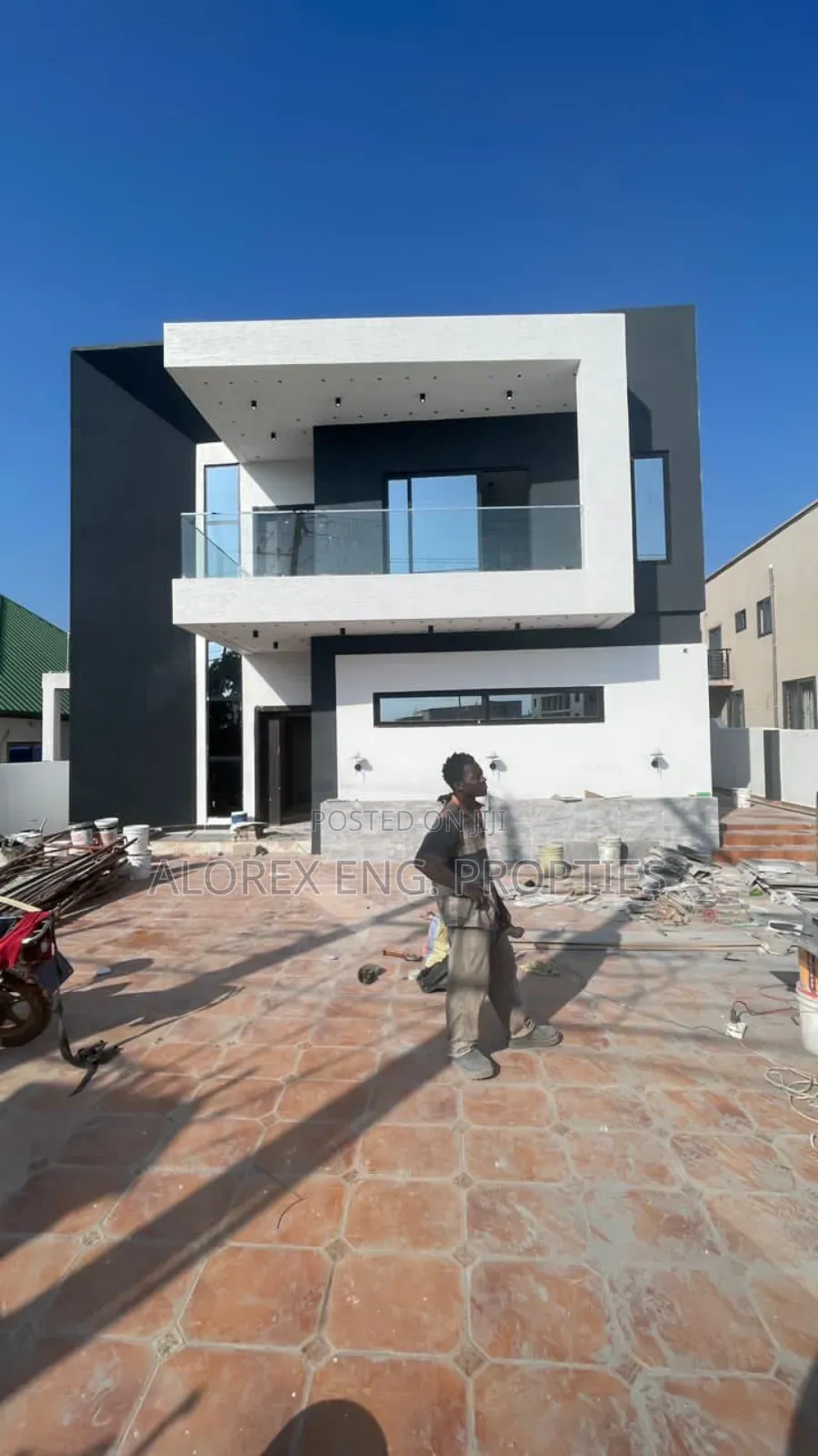 4bdrm House in Fafraha $320,000, Adenta for sale