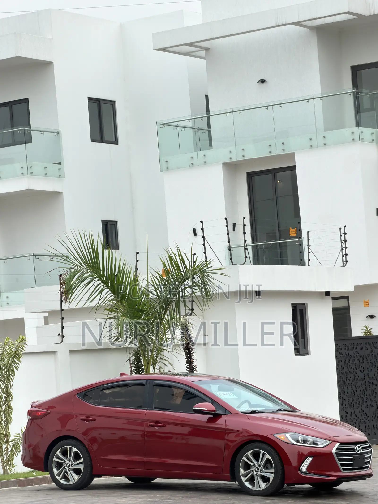 Hyundai Elantra Limited Sedan FWD (2.0L 4cyl 6A) 2017 Red